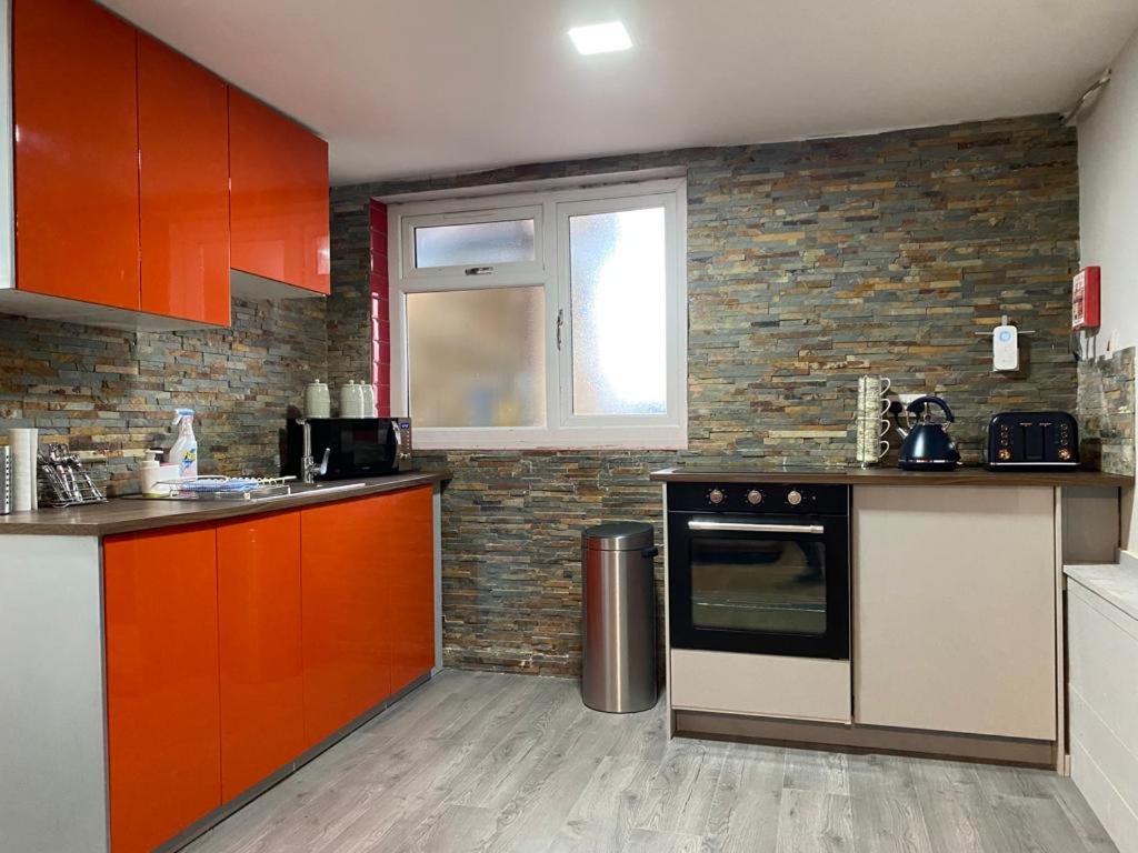 Treetops Flat4 Hall Green B28 伯明翰 外观 照片