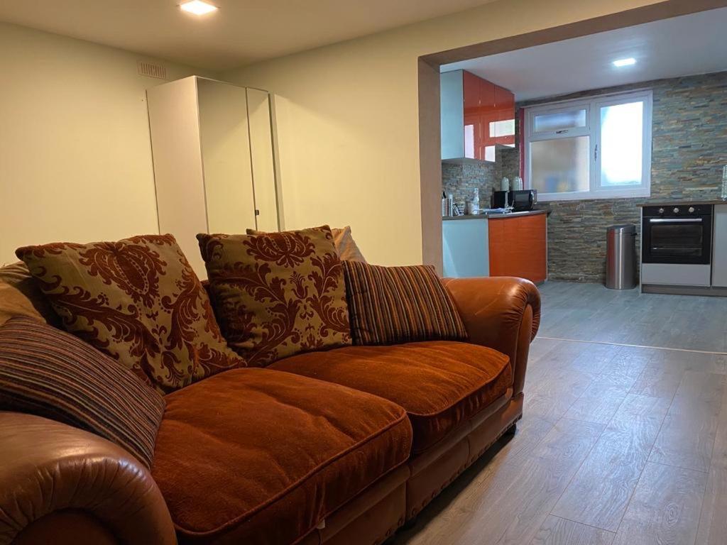 Treetops Flat4 Hall Green B28 伯明翰 外观 照片